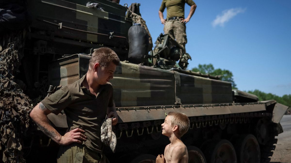 Guerra Ucrania Rusia, última hora: Kiev recupera 1.000 cadáveres y Moscú ordena atacar la artillería