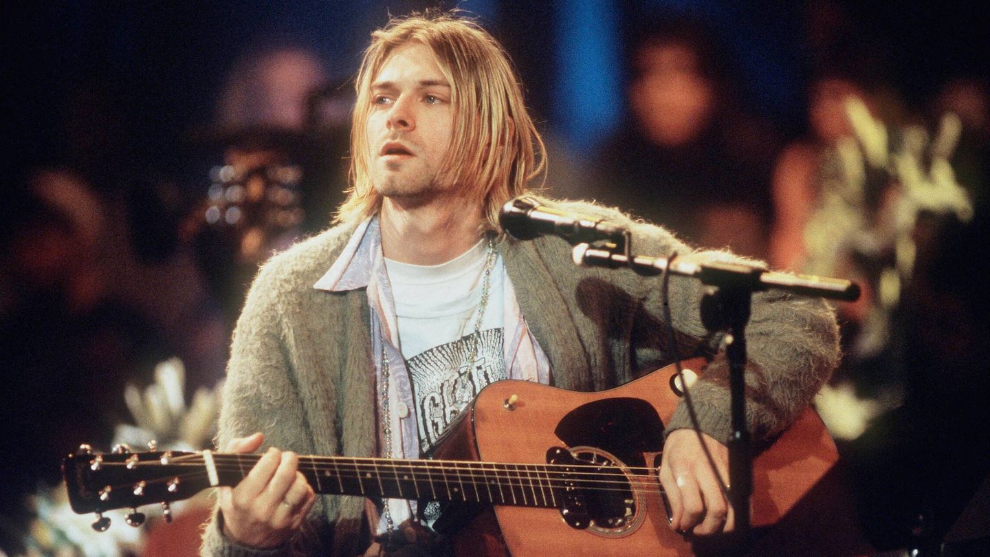 Kurt Cobain con la icónica chaqueta. (MTV)