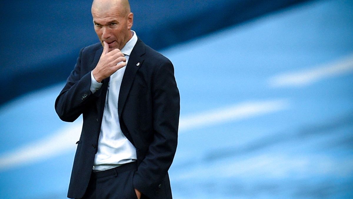 Zinedine Zidane: mago cuando gana, técnico de Regional cuando pierde