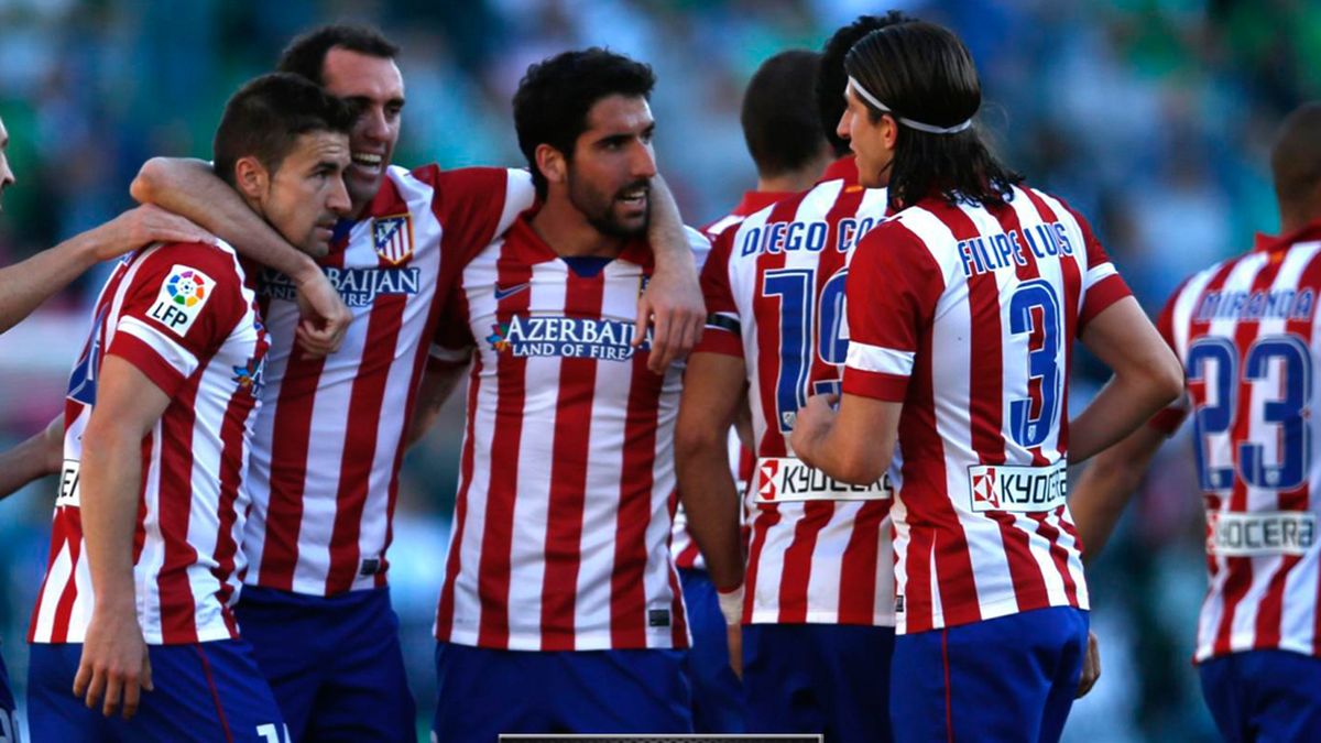 El Atlético se 'merienda' al colista para acostarse como líder tras el Clásico