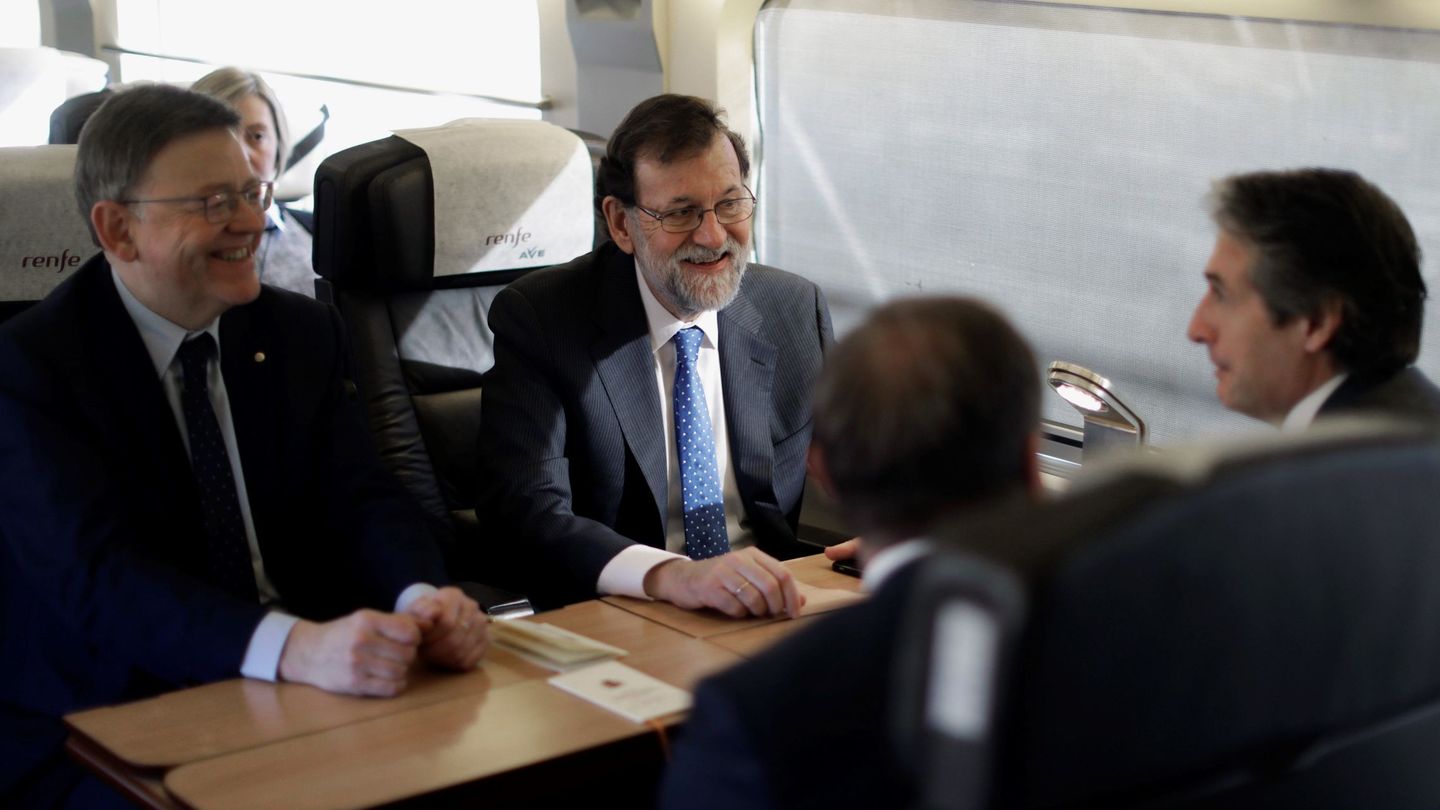 Ximo Puig, Mariano Rajoy y De la Serna, la semana pasada en la inauguración del AVE Madrid-Castellón.