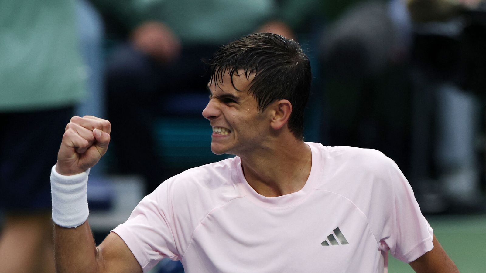Rafa Jódar es la Gran Muralla: remonta a Lehecka y avanza a octavos en Shanghái (4-6, 7-6 y 6-4)