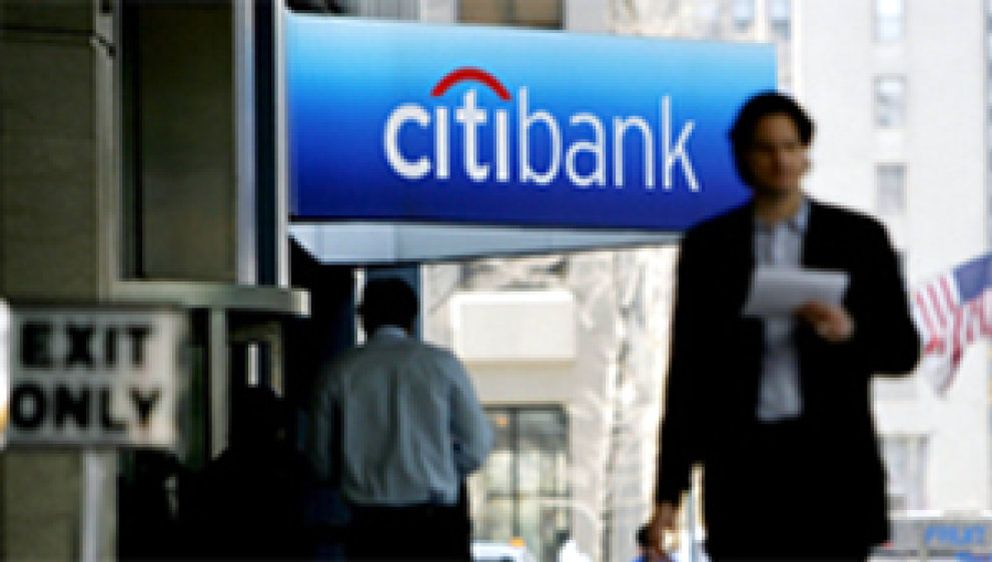 Foto: Admitida a trámite la demanda presentada por los afectados por Lehman Brothers contra Citibank por 3,1 millones
