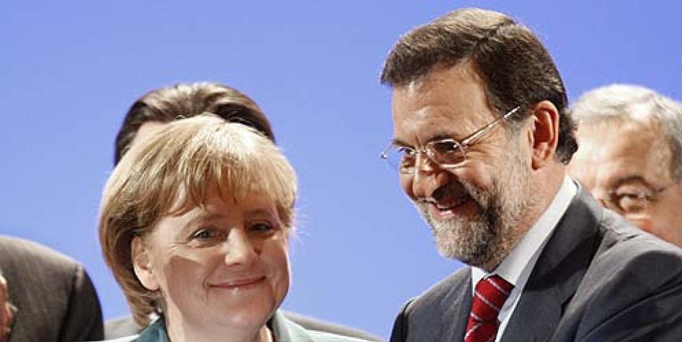 Foto: Rajoy se cuadra ante Merkel y advierte que "el bienestar hay que pagarlo"