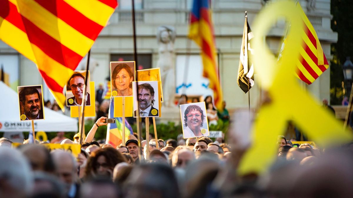 Elcano invitó a afines a la independencia en su campaña de 2017 contra el 'procés'