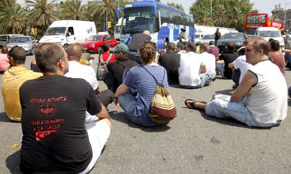 Foto: Los 700 despidos de Nissan en Barcelona hacen saltar las chispas entre Comisiones Obreras y la CGT