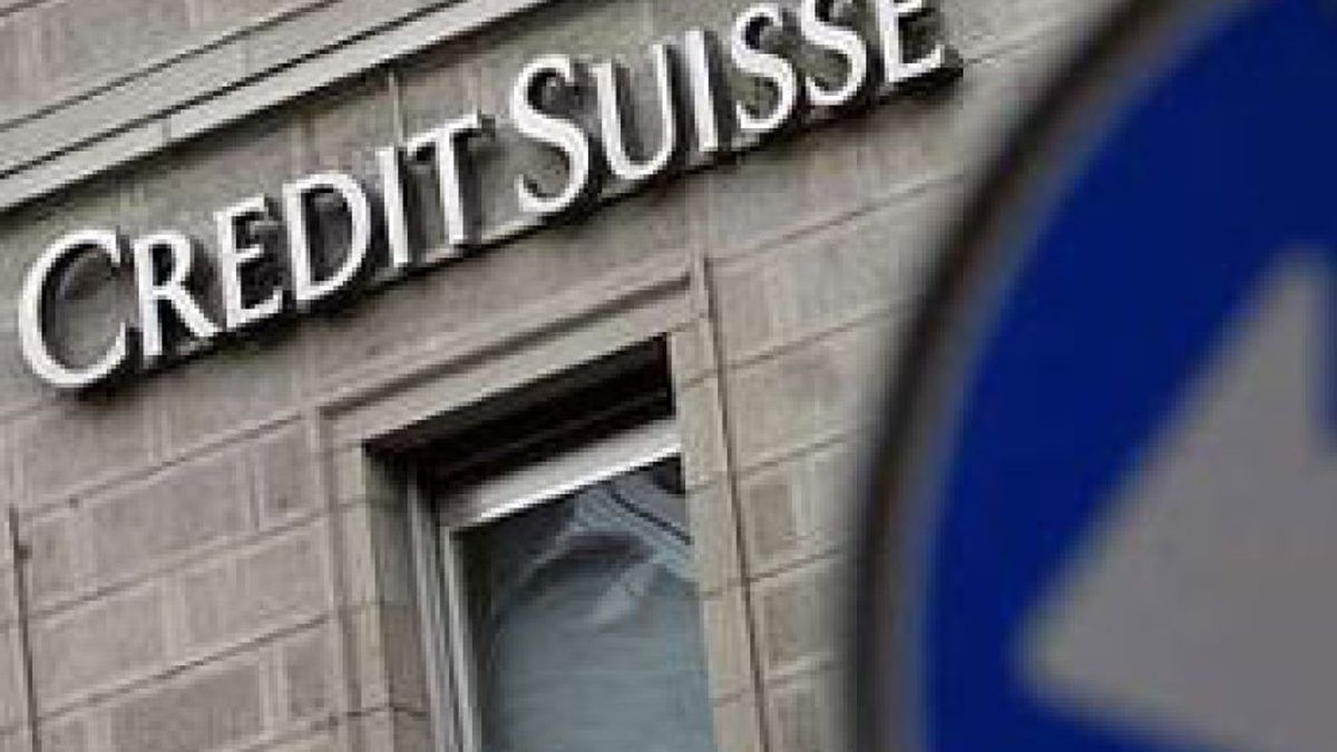 Credit Suisse recortará unos 2.000 empleos tras ganar un 52% menos