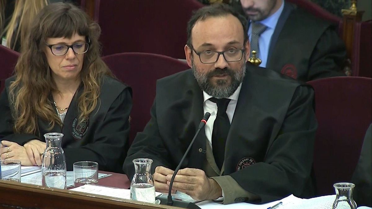 El abogado de Cuixart choca con Marchena: "Está usted perdiendo el tiempo"