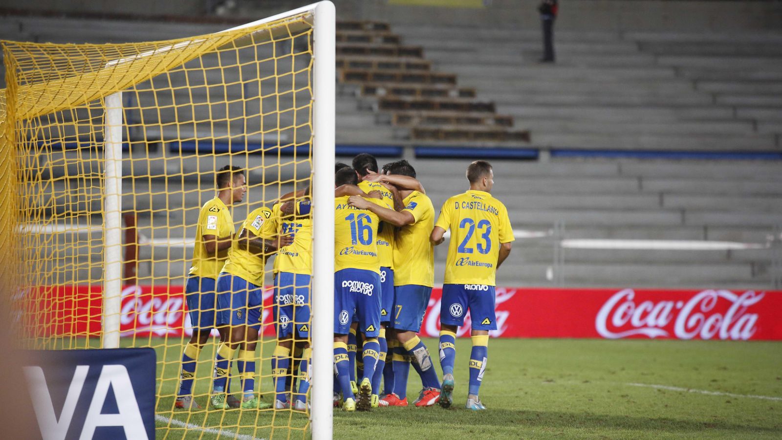 Foto: Las Palmas volvió a ganar en Primera (Luis Glez).