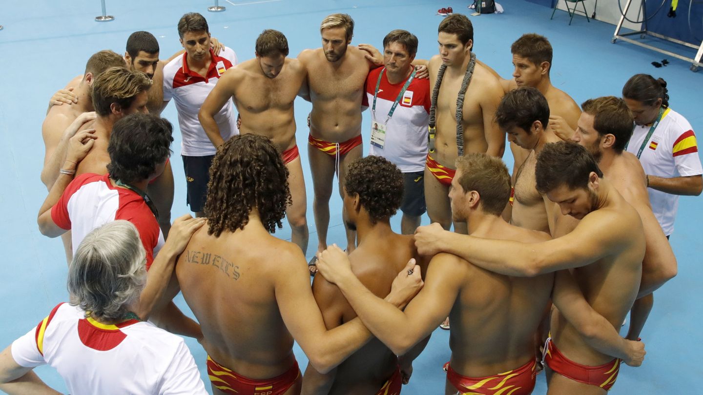 Concentración de los jugadores españoles. (Lavandeira Jr./EFE)