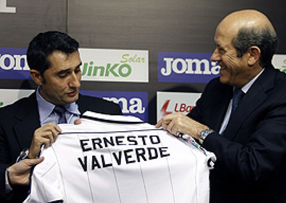 Foto: Valverde acepta entrenar seis meses al Valencia sabiendo que sustituirá a Bielsa