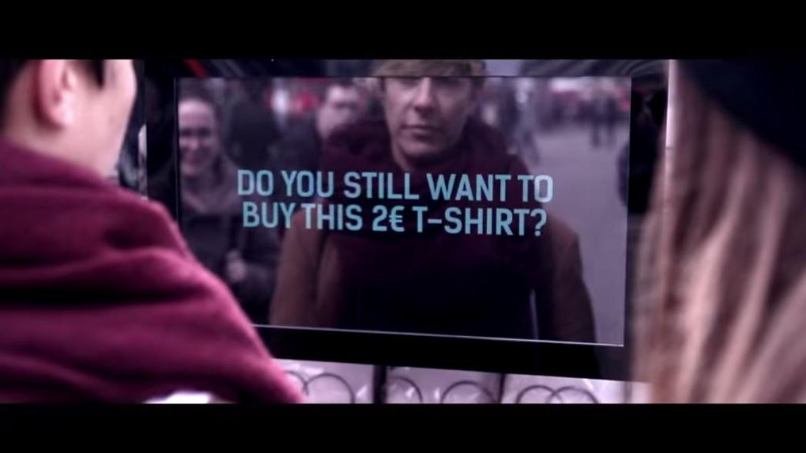 Foto: El vídeo de YouTube intenta concienciar sobre la realidad que esconden las prendas baratas (Youtube/Fashion Revolution)