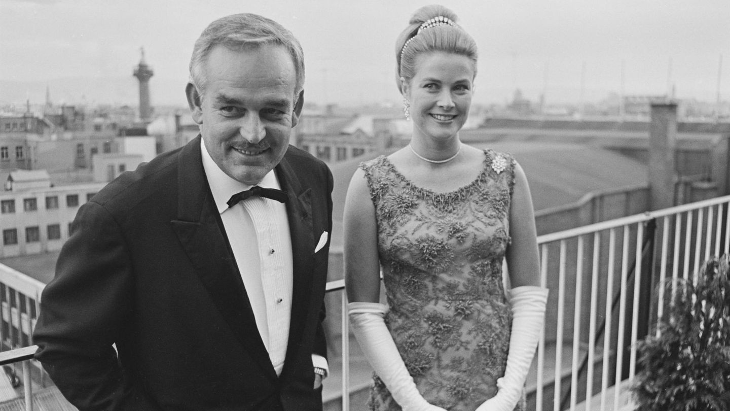 El príncipe Rainiero y Grace Kelly, en 1965. (Getty)
