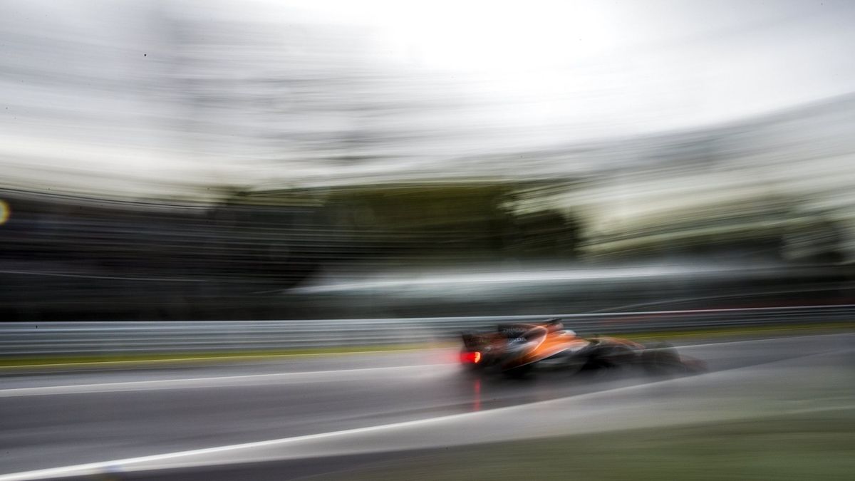 Alonso, atado en la pista más rápida del año: "Salimos a ser lentos y fuimos lentos"