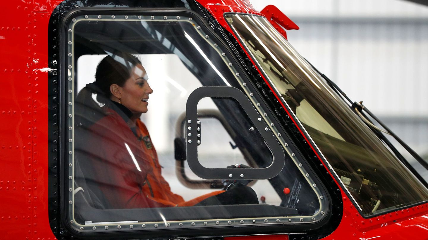 Kate en uno de los helicópteros. (Reuters)