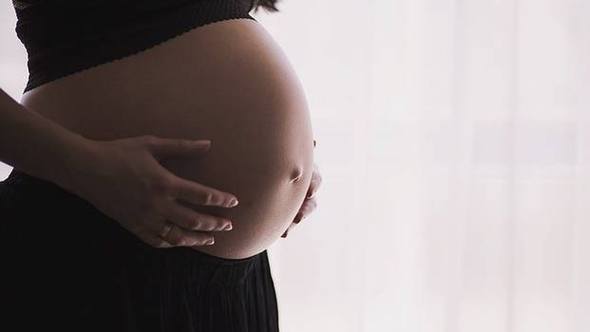 El cannabis durante el embarazo puede aumentar el riesgo de psicosis en el bebé