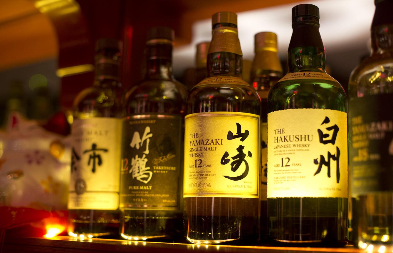 Foto: Los trazos orientales caligrafiados en la etiqueta son el primer indicio de que nos encontramos ante un whisky japonés