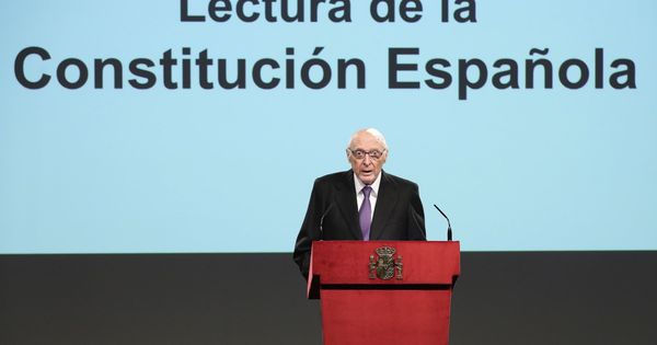 Foto: El diputado constituyente José Pedro Pérez-Llorca. (