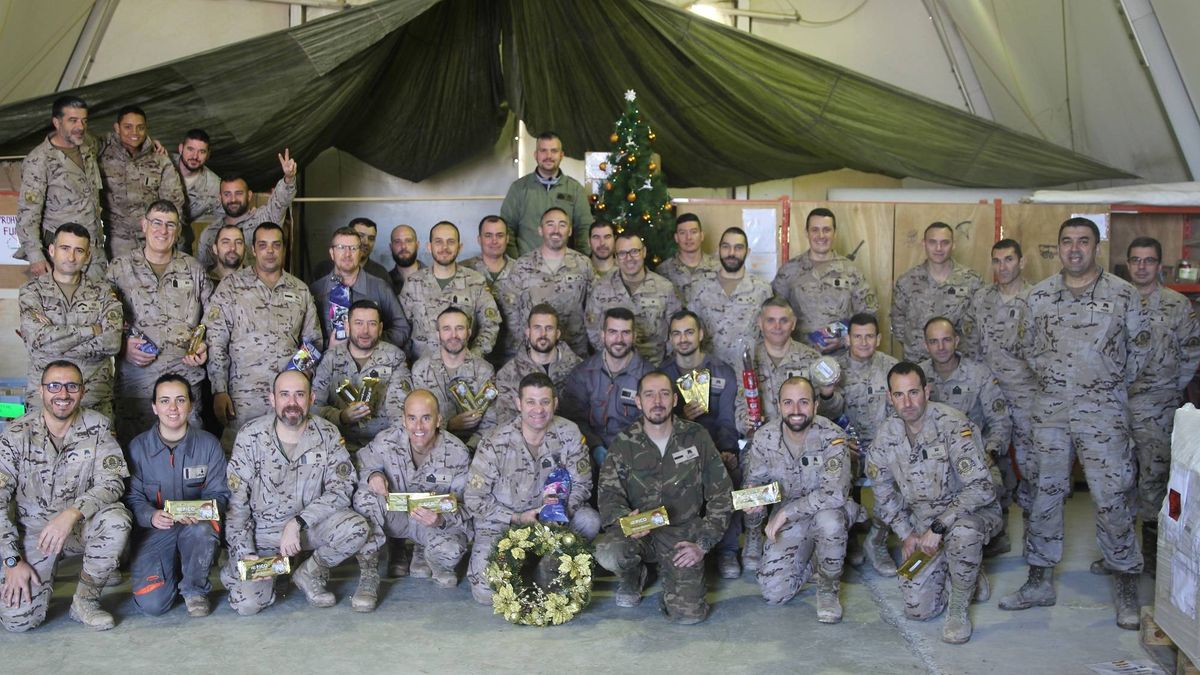 Belenes y una San Silvestre militar: así pasan la Navidad los soldados españoles en Irak 