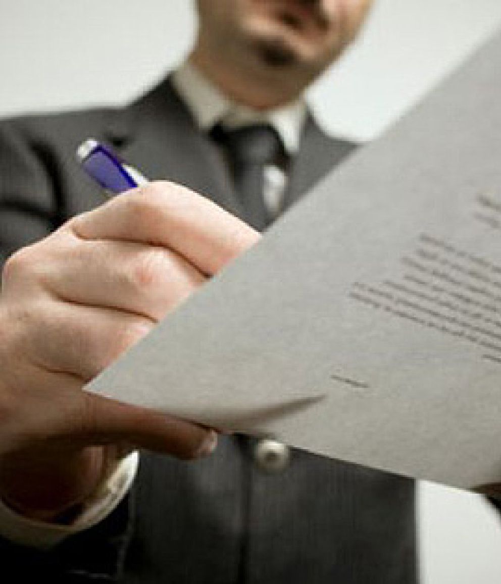 Foto: La crisis del ladrillo hunde un 34% el negocio de notarios y registradores