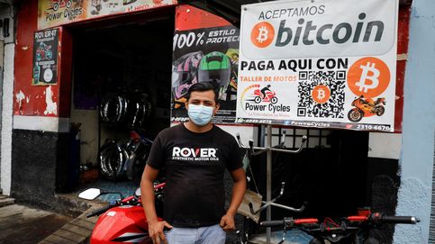 El bitcoin se hunde un 12% en dos días tras el debut en El Salvador como moneda legal