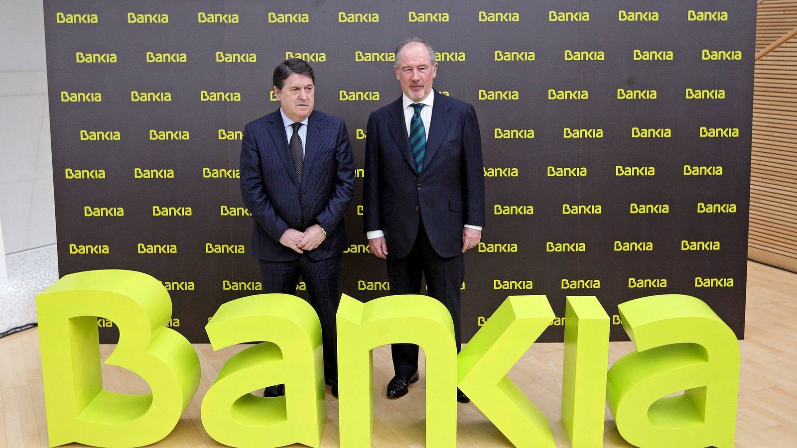 Foto: José Luis Olivas (i) junto a Rodrigo Rato, expresidente de Bankia. (EFE)