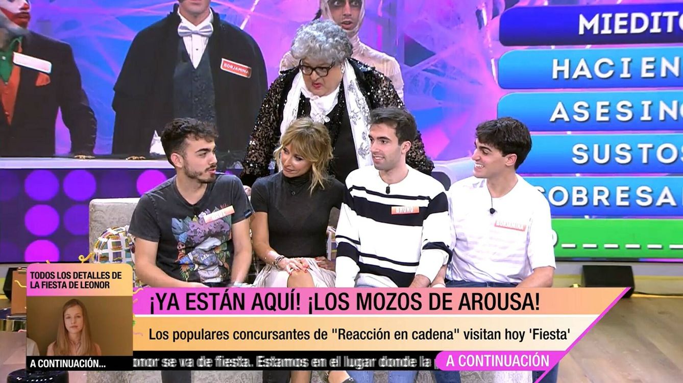 Los 'Mozos de Arousa', en 'Fiesta'. (Telecinco)