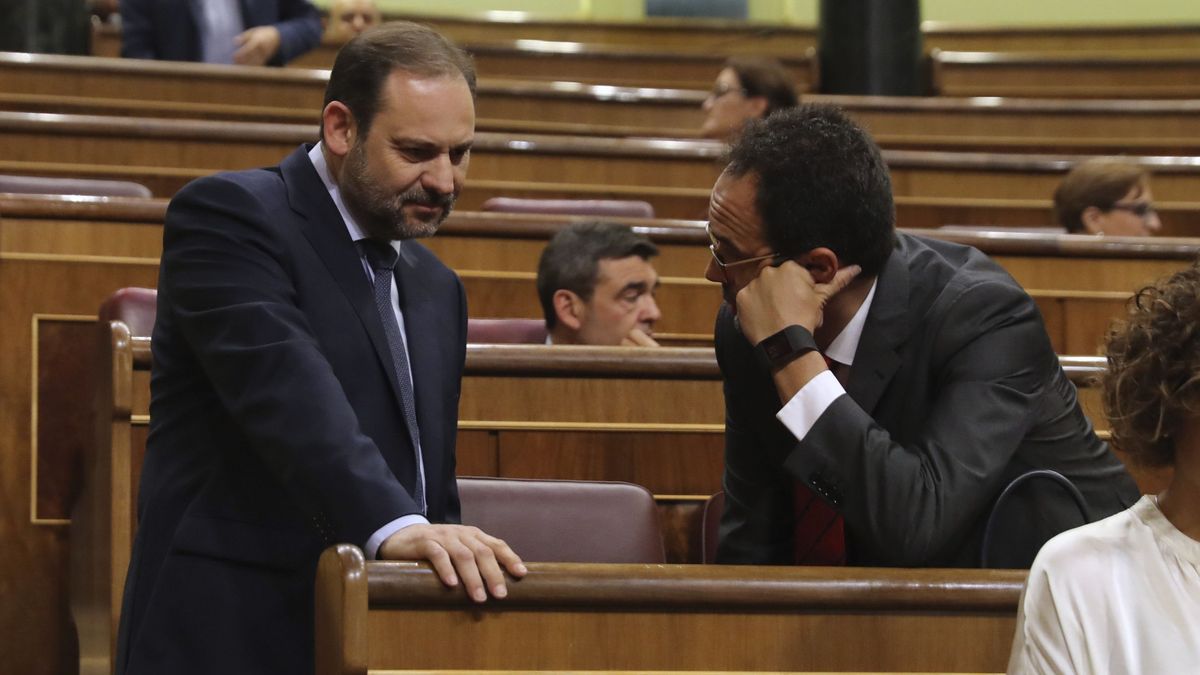 El PSOE recoge "el guante" de Iglesias para trabajar juntos sin avanzar otra moción