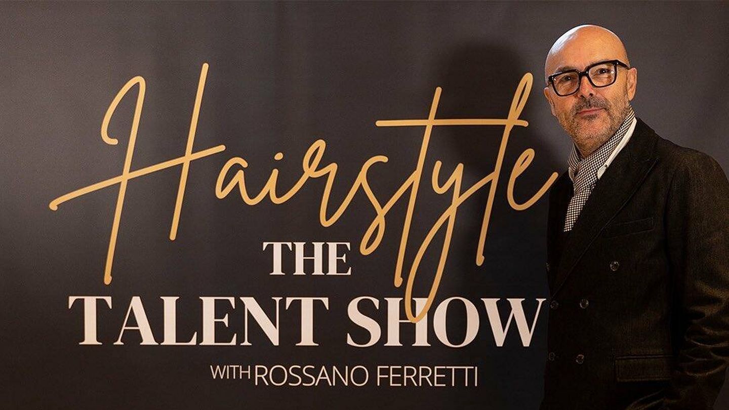 Rossano Ferretti, presentando su talent show. (Instagram/@rossanoferrettiofficial)