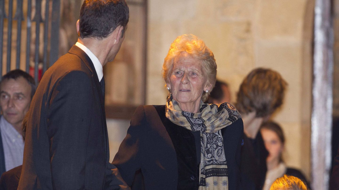 Iñaki Urdangarín y su madre, Claire Liebaert, en el funeral de Juan María Urdangarín (EFE/David Aguilar)