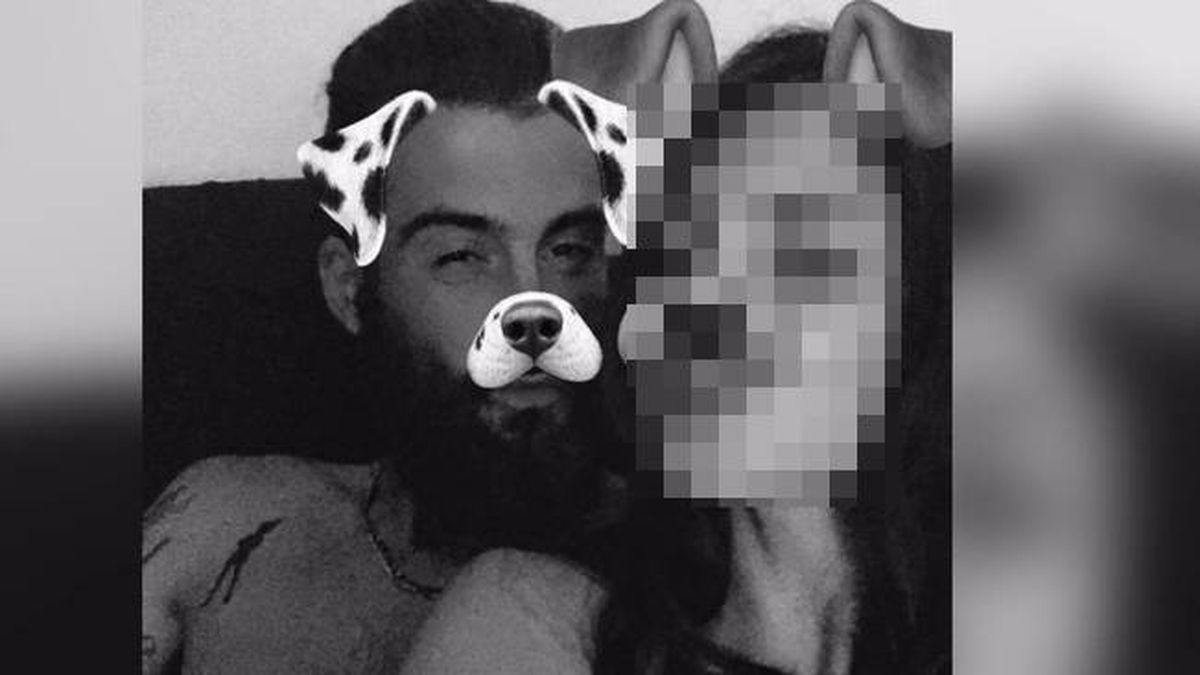 Así era la idílica vida de José María, acusado de abuso sexual en 'GH': su novia y su perro