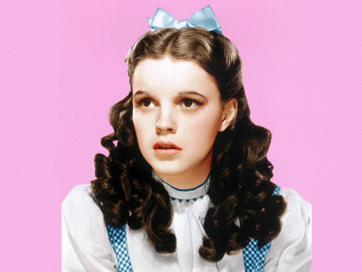 Foto: Judy Garland, caracterizada como Dorothy en 'El mago de Oz'. (CP)