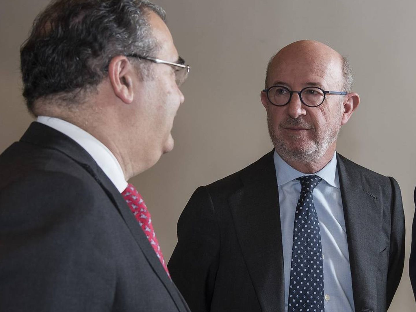 Los expresidentes de Banco Popular: Ángel Ron (i) y Emilio Saracho (d). (Europa Press)