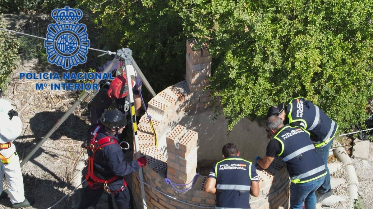 Localizan el cadáver de una mujer en un pozo a gran profundidad en Jerez de la Frontera