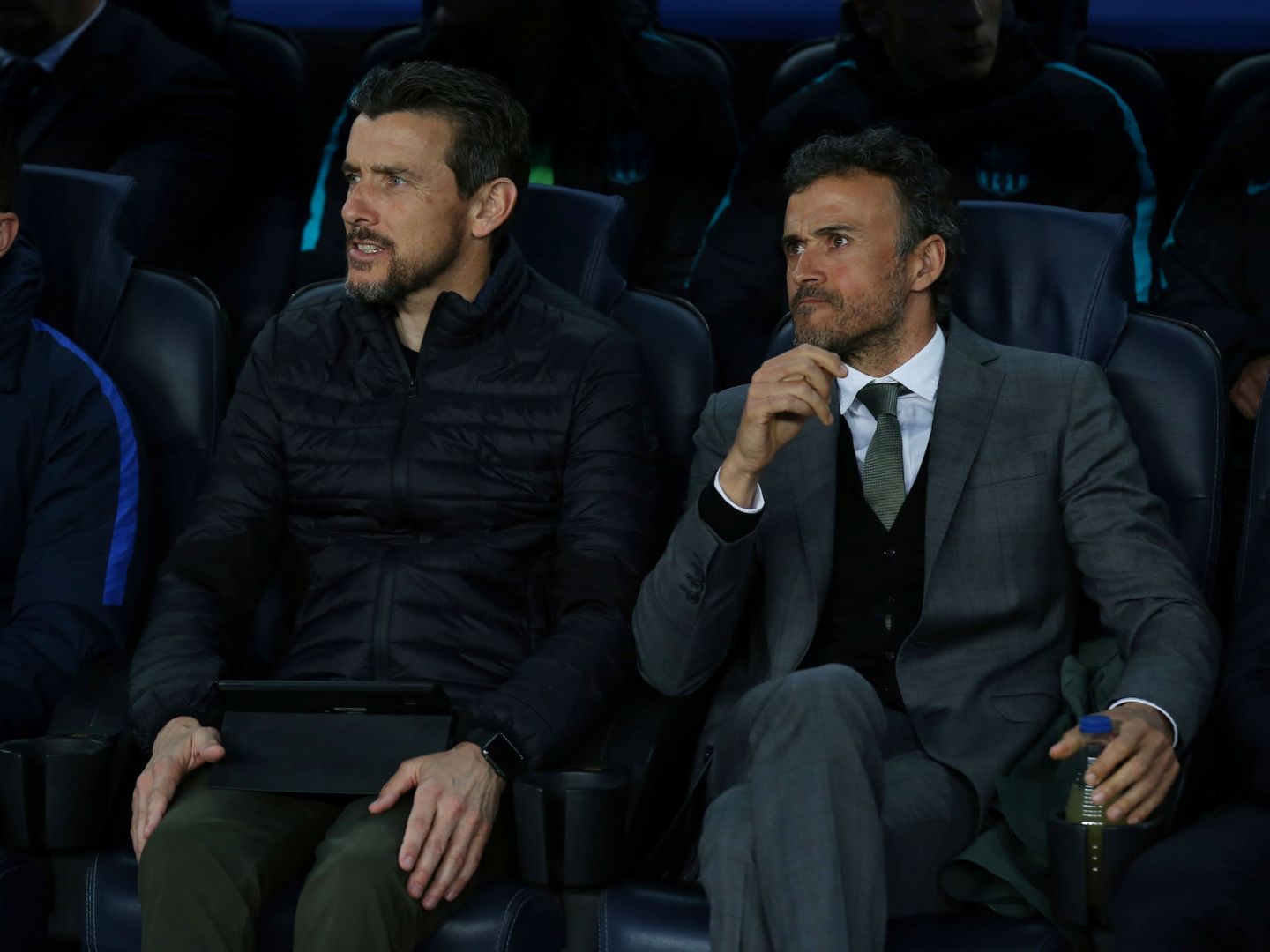 Luis Enrique y su asistente, Juan Carlos Unzue, en un partido contra la Juventus de 2017. (Albert Gea/Reuters)