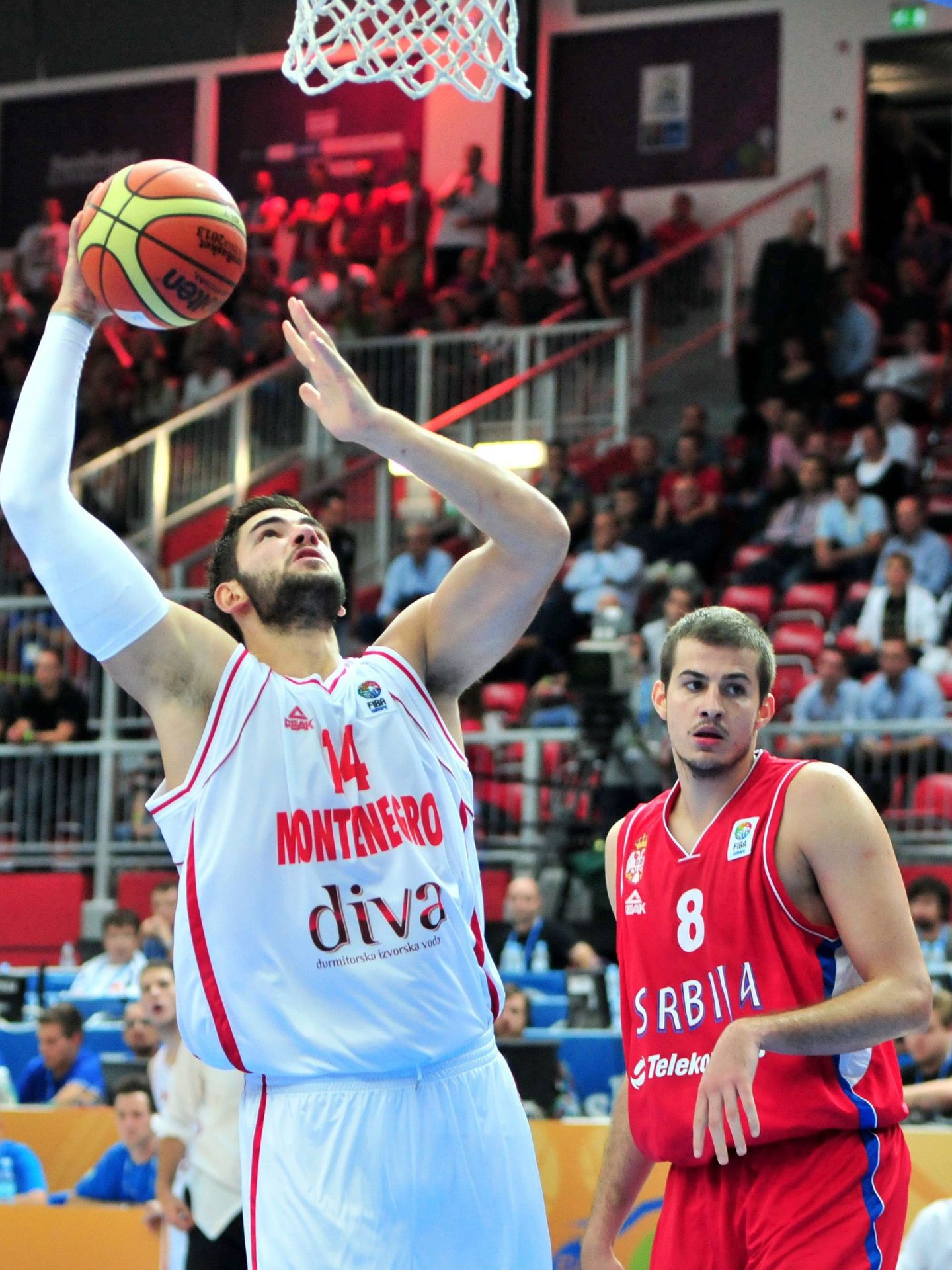 Bojan Dubljevic, jugador del Valencia Basket, es una de las estrellas de Montenegro. (EFE)