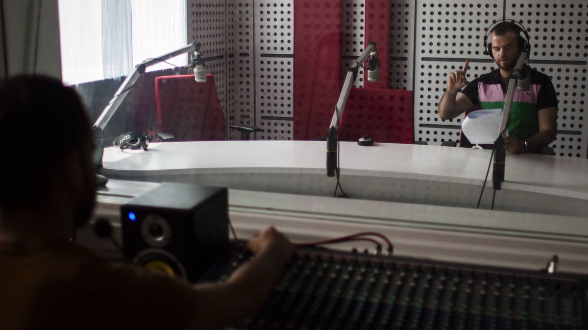 Música pop y fútbol: la radio de Irak que desafía al Estado Islámico