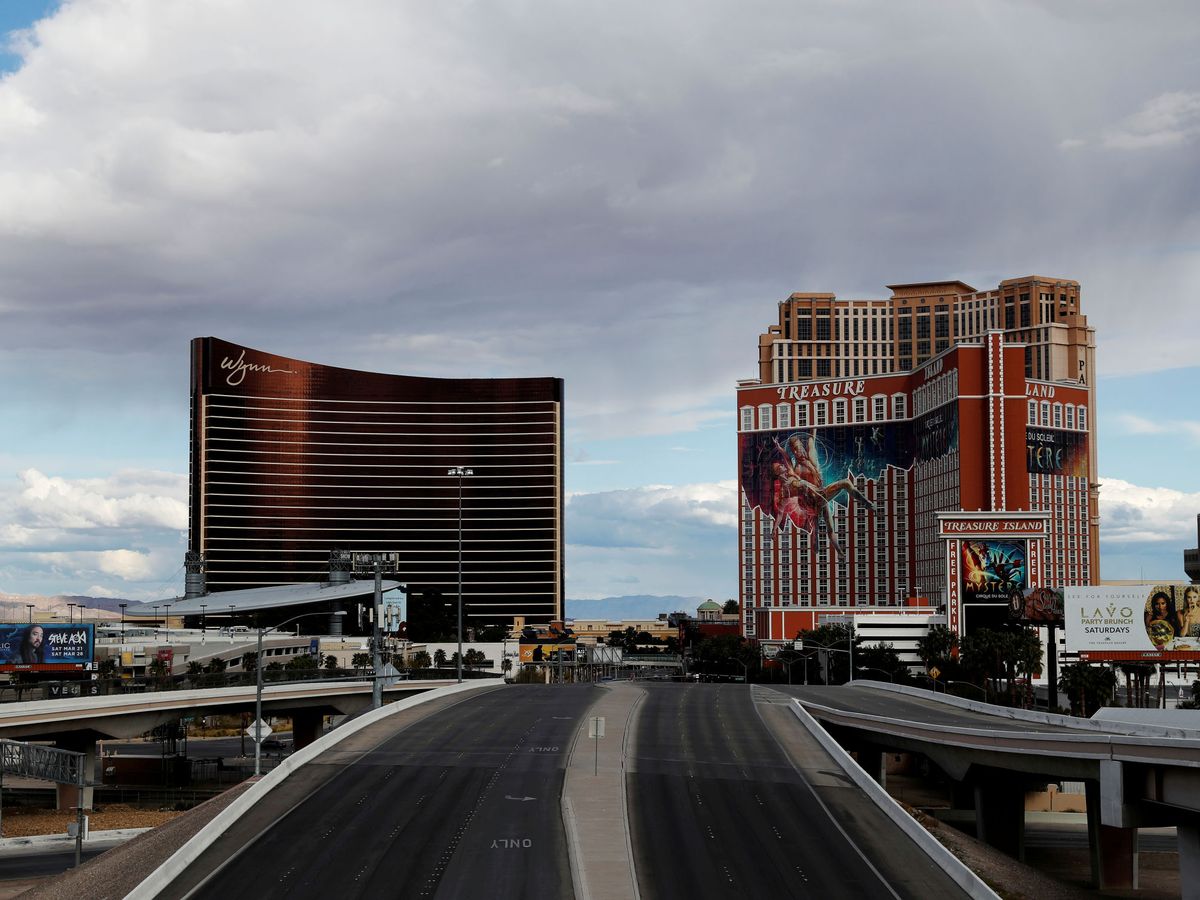 Foto: Las calles de Las Vegas también se han quedado vacías por el coronavirus (Reuters/Shannon Stapleton)