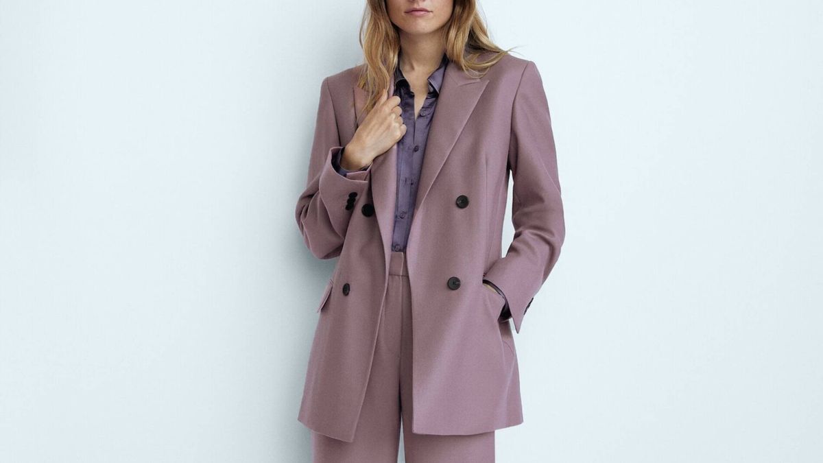 El traje de chaqueta perfecto está en Massimo Dutti disponible en cuatro colores 