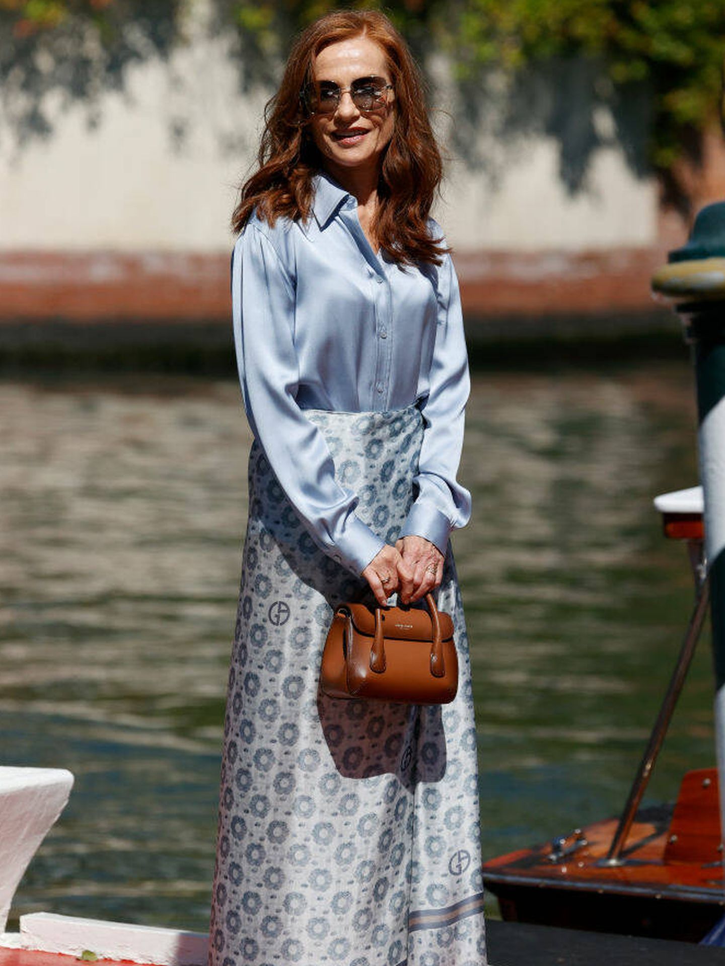 Isabelle Huppert, llegando al Festival de Venecia 2021. (Getty)