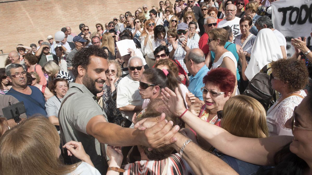 2.500 personas piden una calle, plaza u hospital para  Jesús Candel, 'Spiriman'