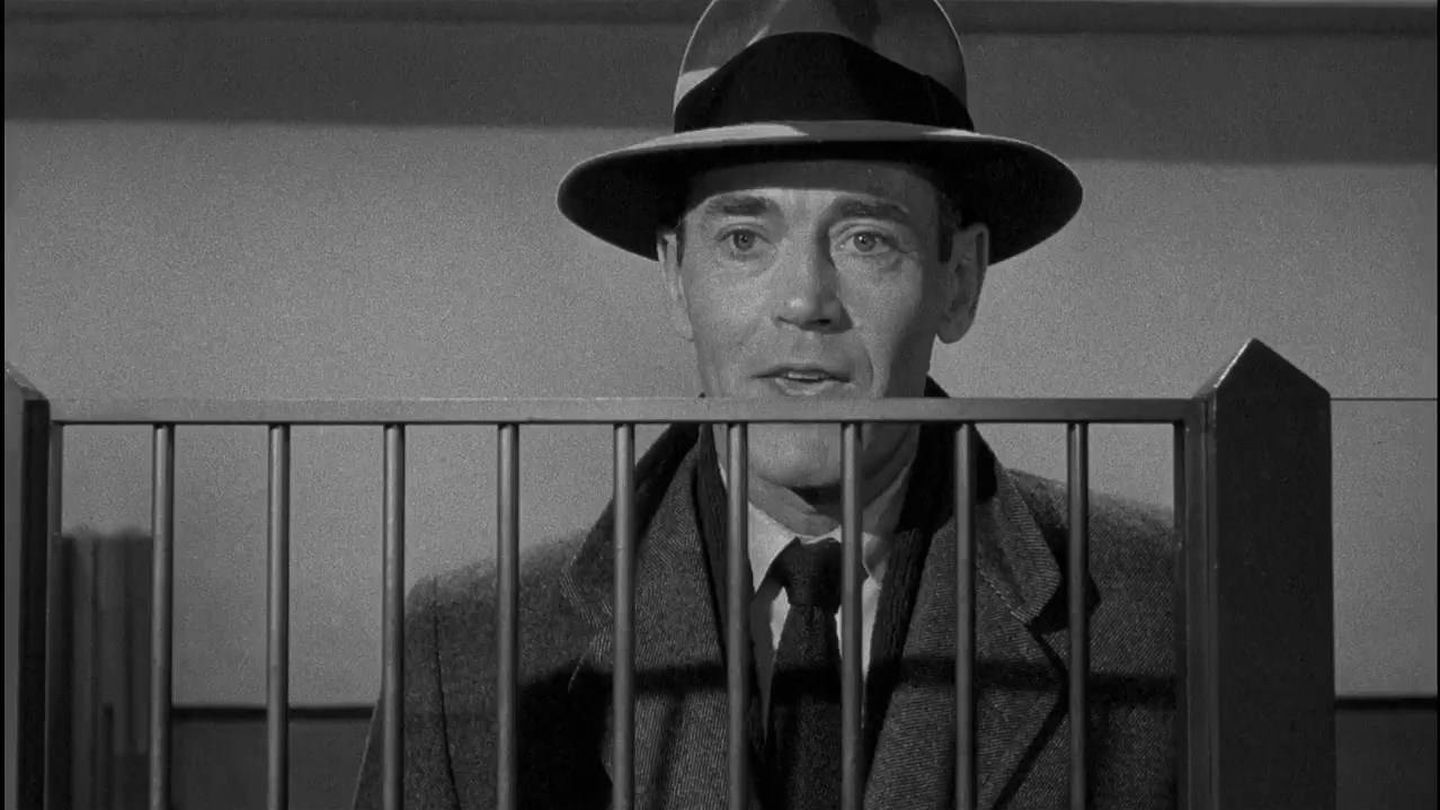 En 'Falso culpable', de Alfred Hitchcock, el personaje interpretado por Henry Fonda era confundido con un atracador de bancos en una rueda de reconocimiento