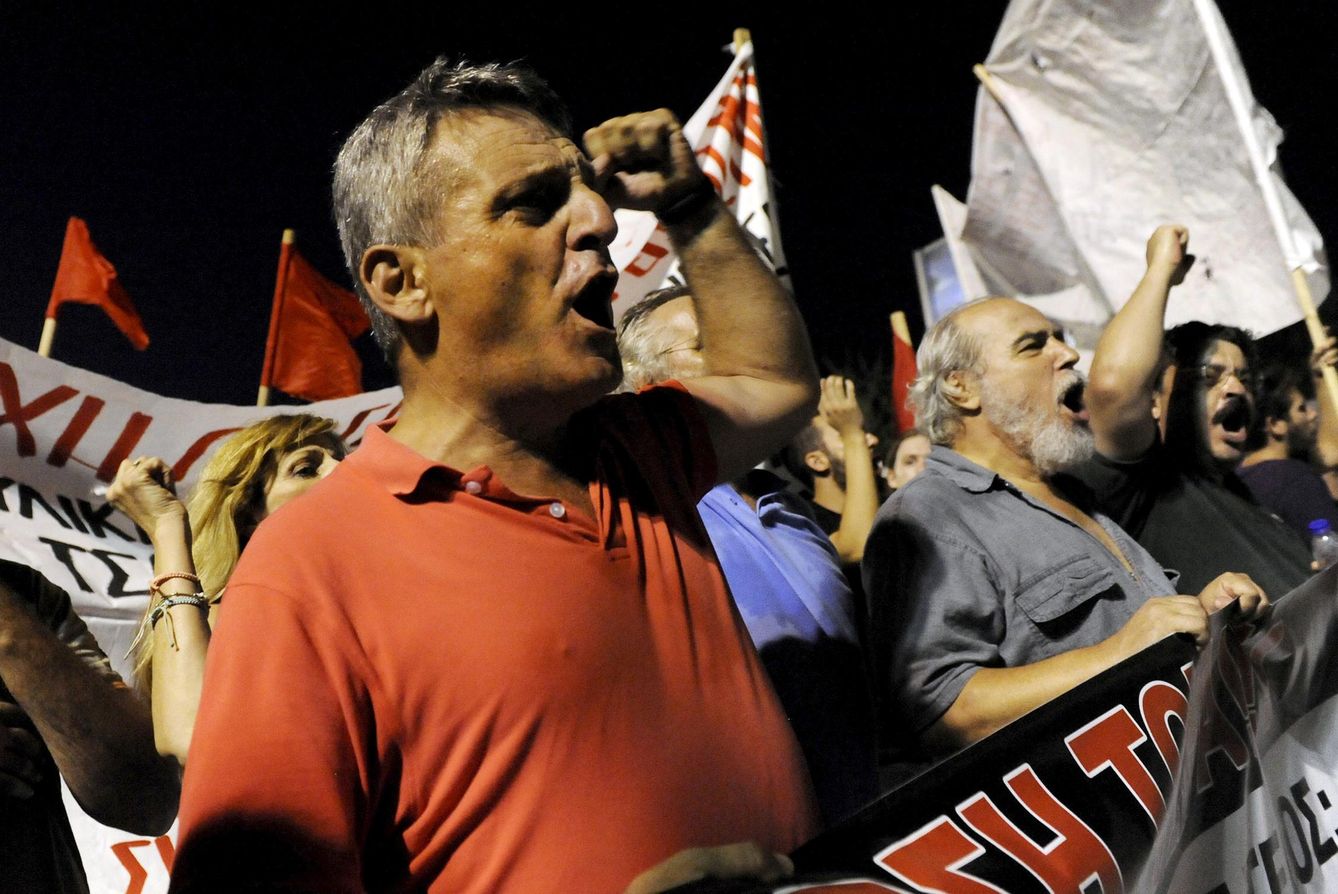 Manifestantes en una protesta contra la austeridad en Tesalónica (Reuters).