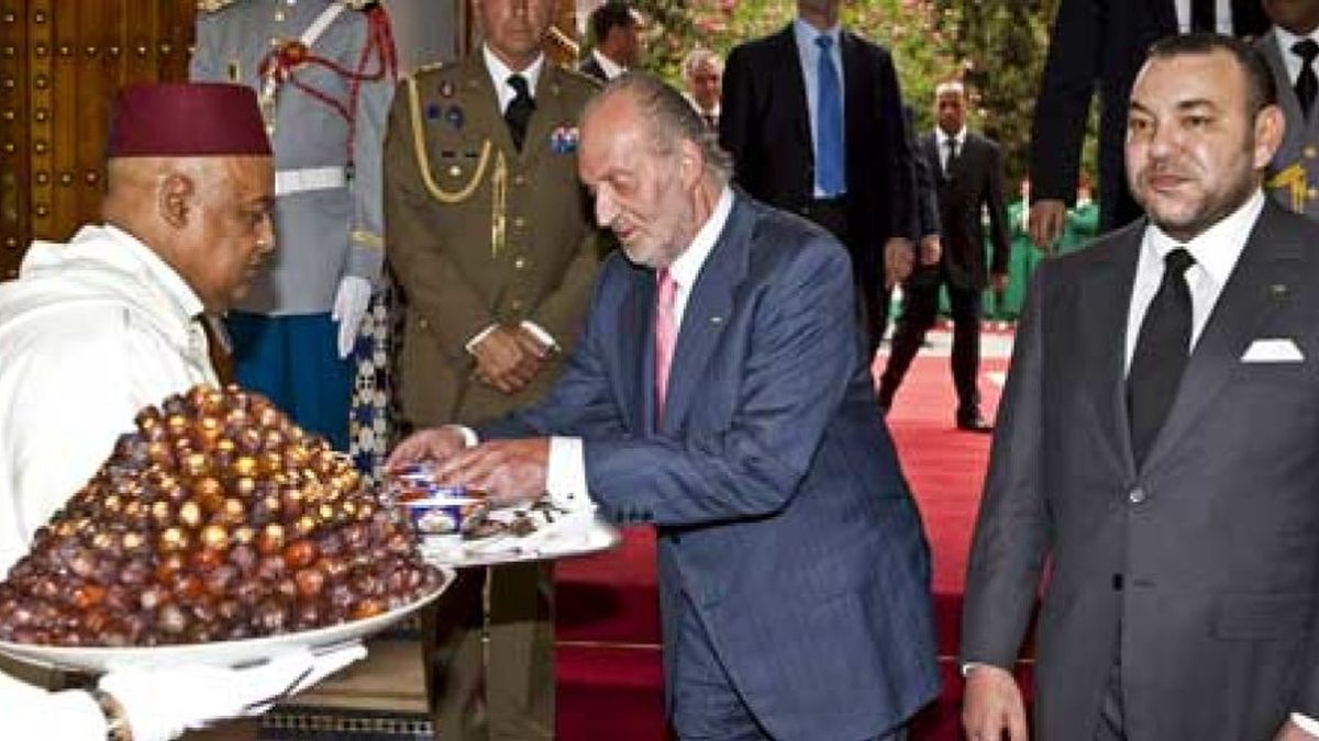 El Rey Juan Carlos se reúne con el monarca marroquí Mohamed VI en Marrakech