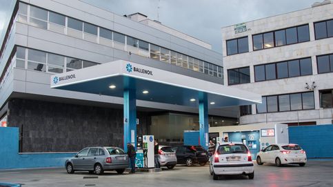 Cepsa compra la red de estaciones de Ballenoil y superará las 2.000 gasolineras
