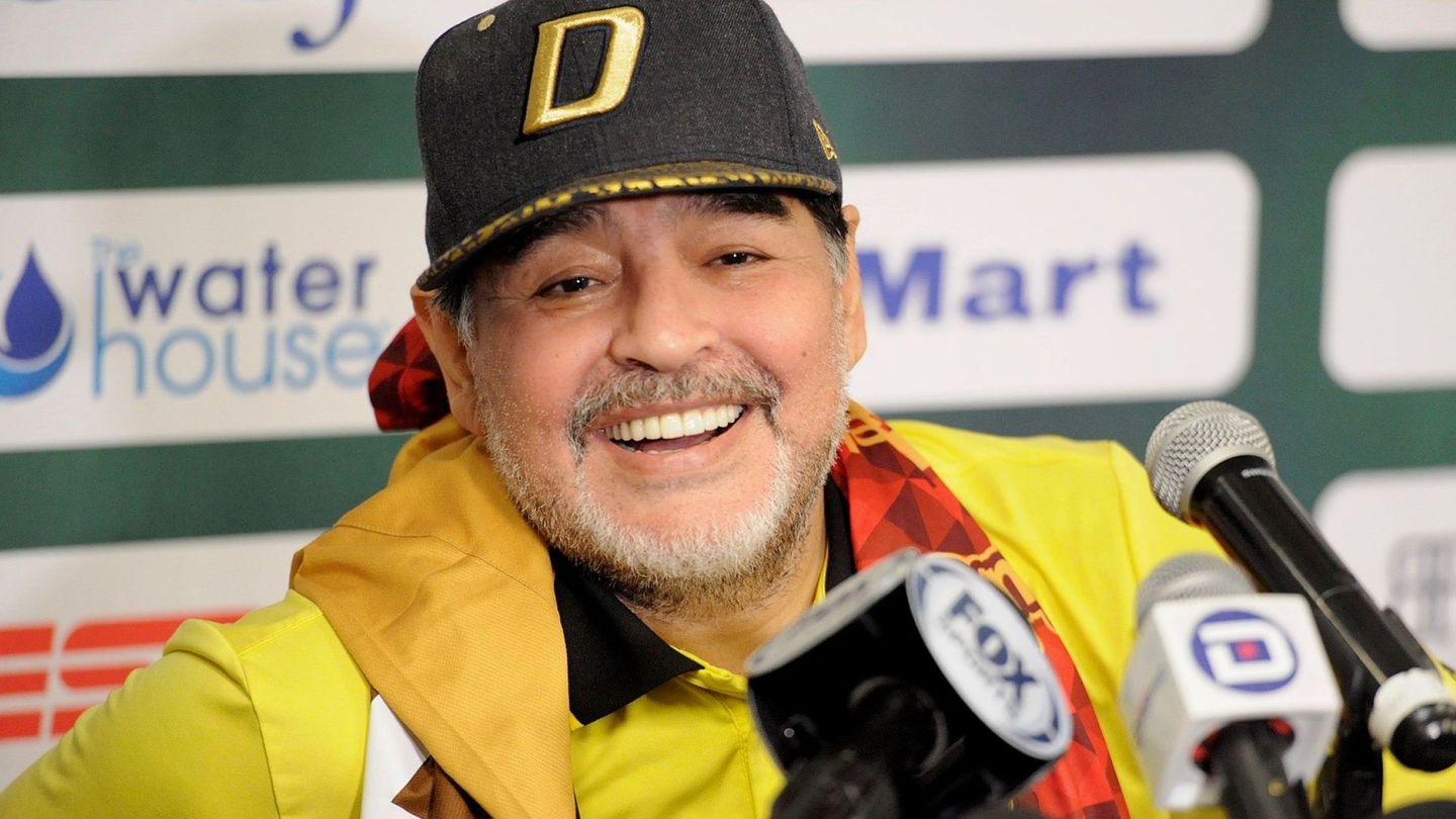Maradona en una imagen de archivo. (EFE)