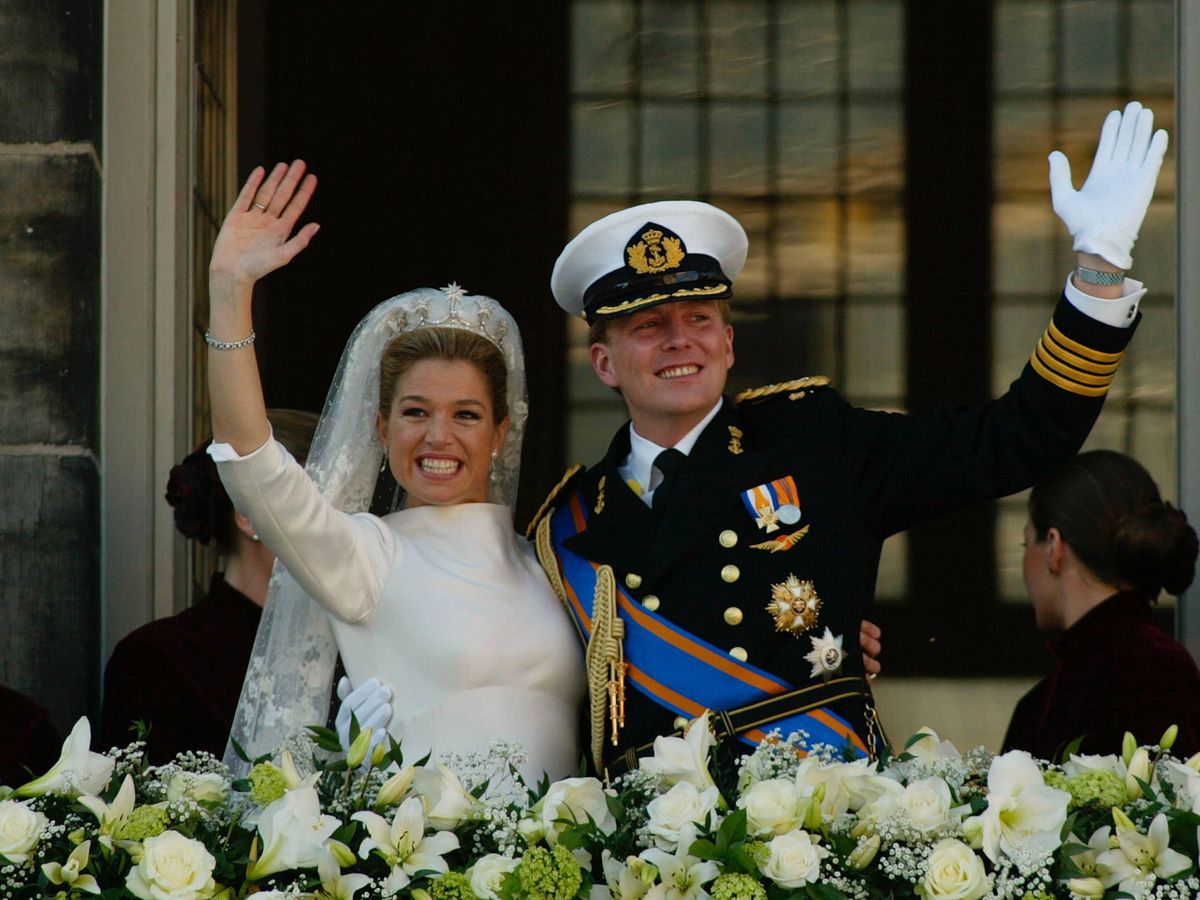 Del Chanel de Carolina al Valentino de la novia: los 5 mejores looks de la  boda de Máxima de Holanda