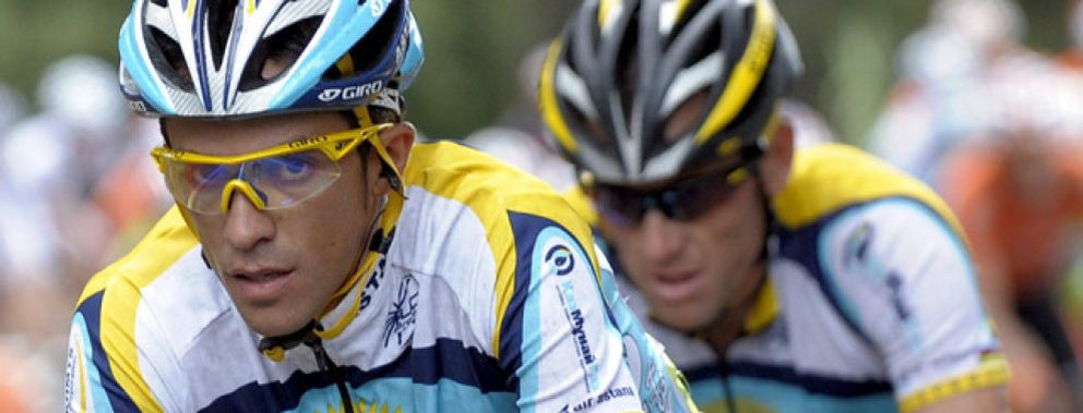 Foto: Contador deja claro a Armstrong quién es el jefe