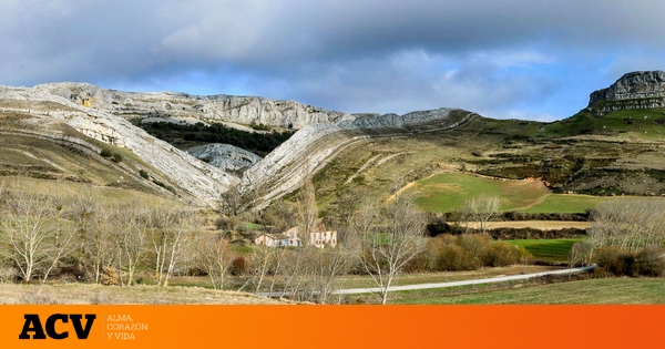 El geoparque de Castilla y León reconocido por la Unesco que tienes que ver una vez en la vida: un paisaje de contrastes que puedes recorrer andando