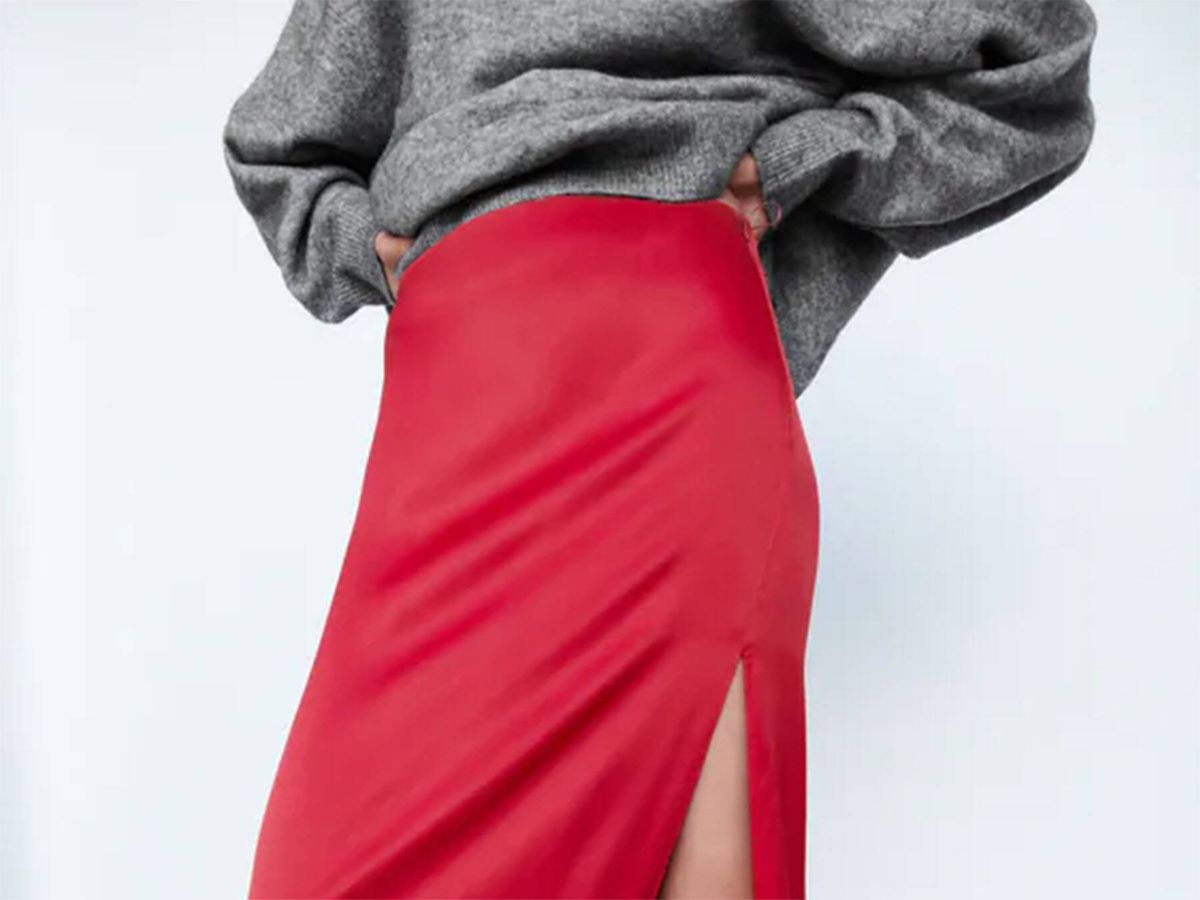 Foto: La falda midi de Zara hecha para triunfar. (Zara/Cortesía)